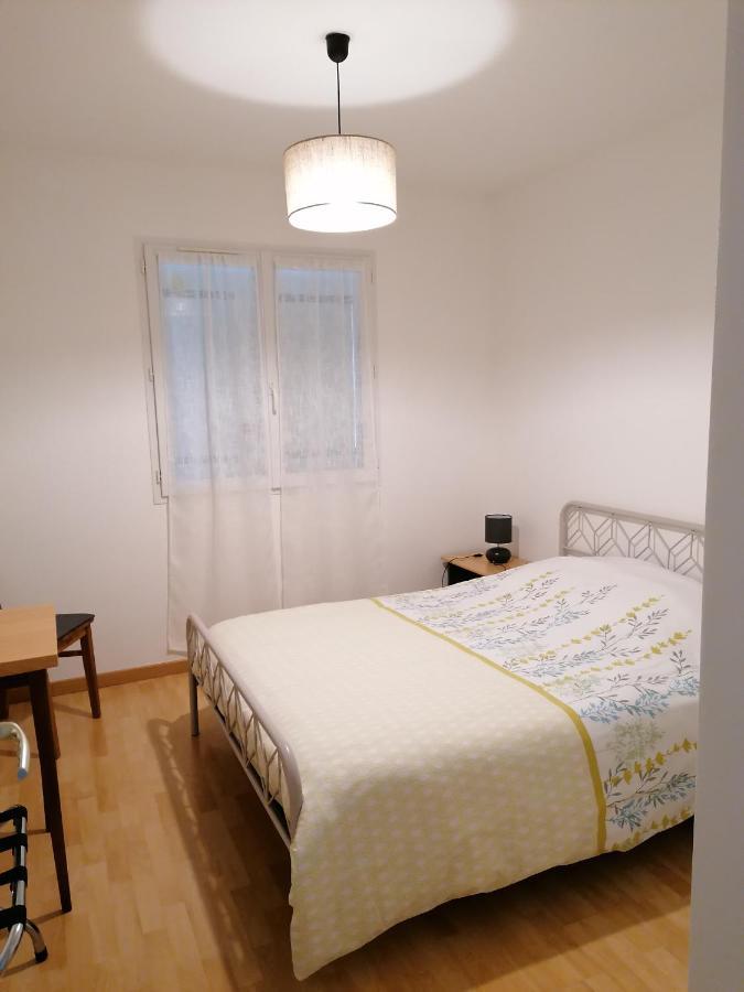 Maison D'Hotes Saint-Julien-l'Ars Экстерьер фото